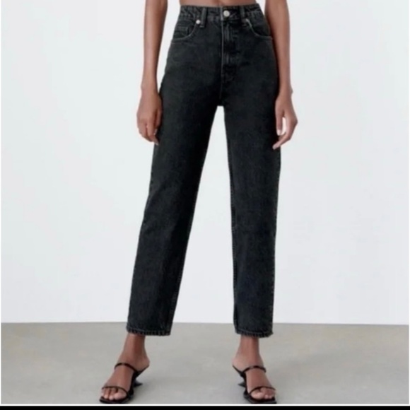 ZARA High Waisted Classic Mom Jeans - Picture 1 of 4